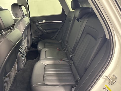 Used 2019 Audi Q5 2.0T Premium Plus w/ Premium Plus Package image 21