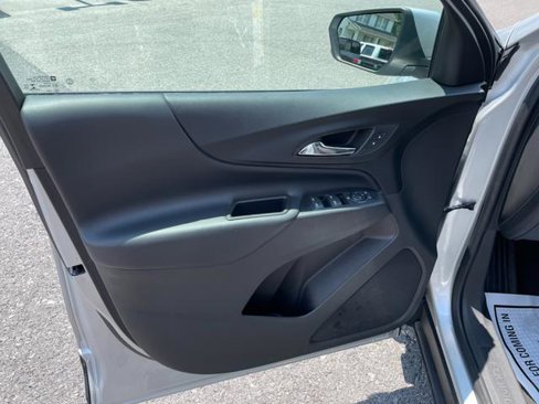 Used 2020 Chevrolet Equinox LT image 15