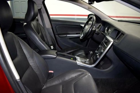 Used 2012 Volvo S60 T5 image 13