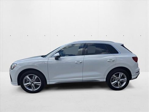 Used 2024 Audi Q3 2.0T Premium Plus w/ Premium Plus Package image 9