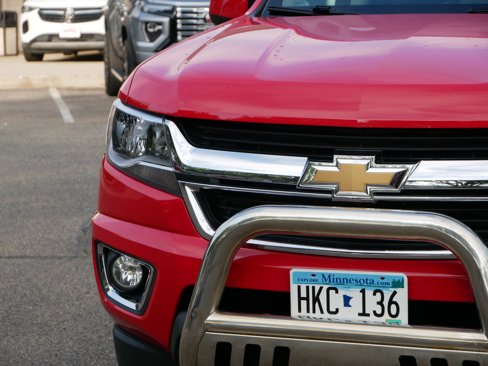 Used 2016 Chevrolet Colorado LT w/ LT Convenience Package image 3