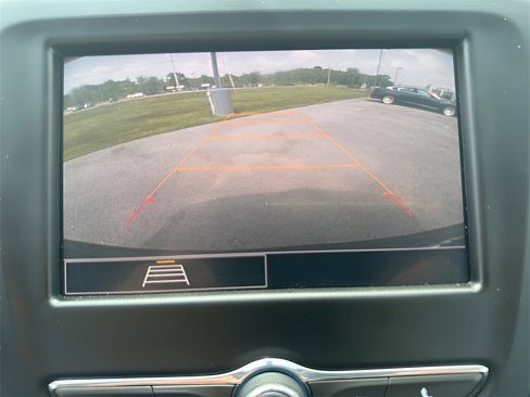 Used 2022 Chevrolet Equinox LS w/ LS Convenience Package image 29