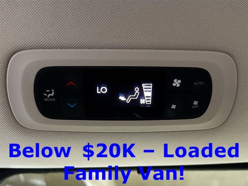 Used 2022 Chrysler Pacifica Touring-L image 23