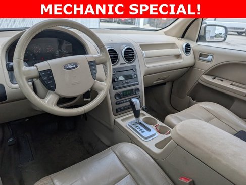 Used 2006 Ford Freestyle SEL image 5