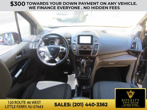 Used 2020 Ford Transit Connect XLT image 16