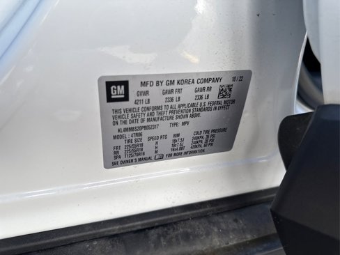 Certified 2023 Buick Encore GX Preferred w/ Cold Weather Comfort Package image 17