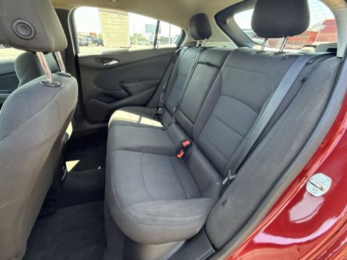 Used 2019 Chevrolet Cruze LT image 23