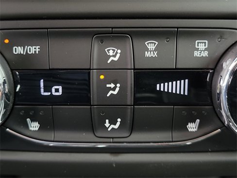Used 2022 Chevrolet TrailBlazer RS w/ Convenience Package image 25