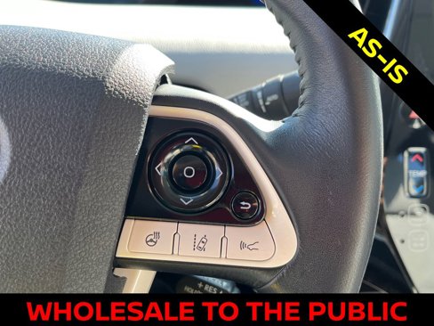 Used 2018 Toyota Prius Prime Advanced image 17