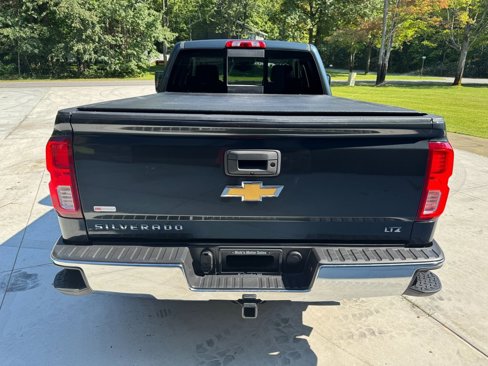 Used 2018 Chevrolet Silverado 1500 LTZ w/ Max Trailering Package image 4