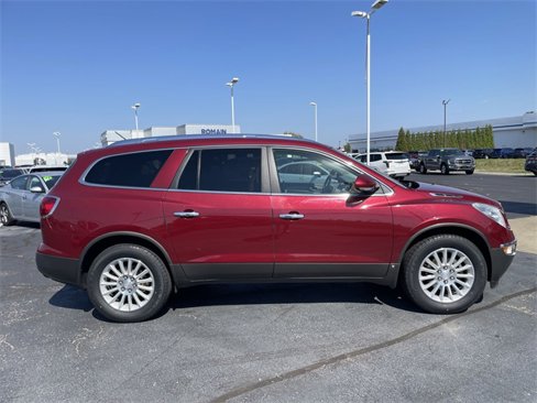 Used 2010 Buick Enclave CXL image 6