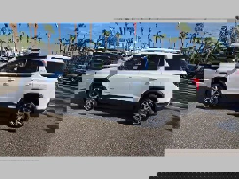 Used 2021 GMC Acadia SLT w/ Preferred Package image 24