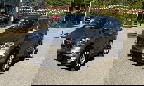 Used 2017 Kia Sorento LX image 3