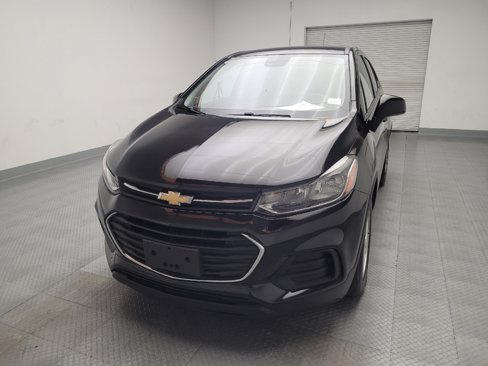 Used 2020 Chevrolet Trax LS w/ Tint and Cruise Package image 15