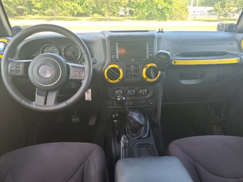 Used 2014 Jeep Wrangler Unlimited Sport w/ Quick Order Package 23S image 27
