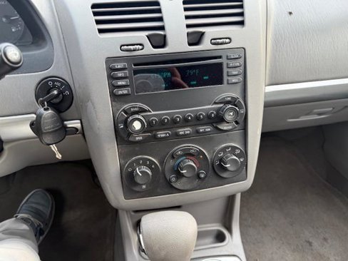 Used 2005 Chevrolet Malibu LS image 26