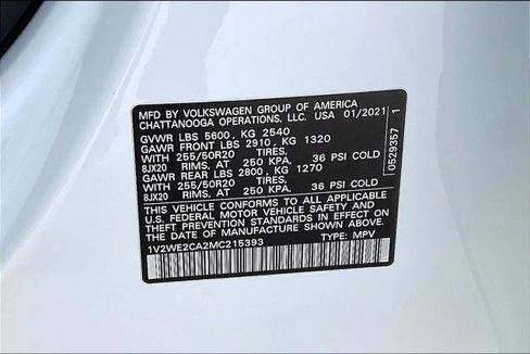 Used 2021 Volkswagen Atlas Cross Sport SE image 34