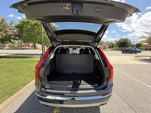 Used 2020 Volvo XC90 T6 Inscription w/ Protection Package Premier image 29