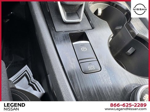 Used 2021 Nissan Rogue SV image 27