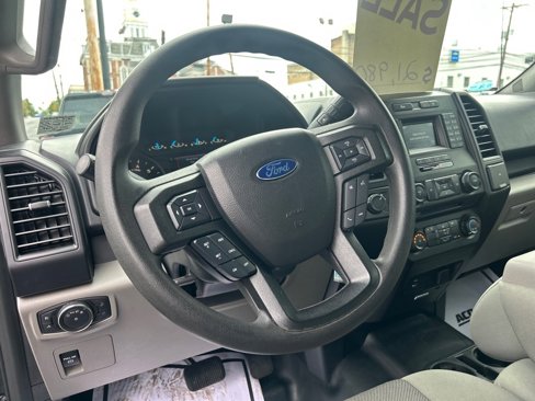 Used 2016 Ford F150 XL w/ Equipment Group 101A Mid image 11