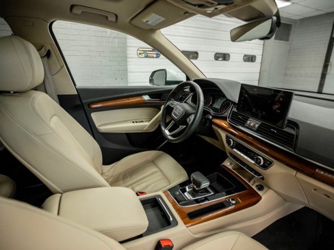 Used 2022 Audi Q5 2.0T Premium image 18