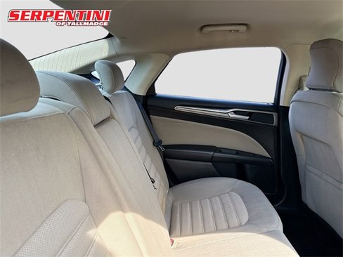 Used 2017 Ford Fusion S image 25