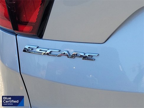 Certified 2019 Ford Escape SE image 22