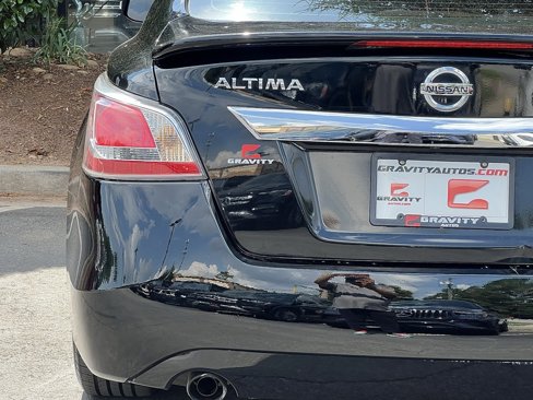 Used 2015 Nissan Altima 2.5 SL w/ Moonroof Package image 14