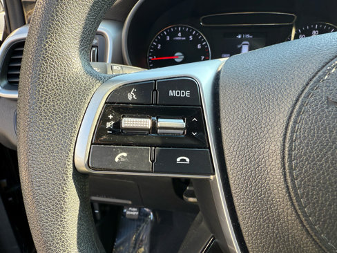 Used 2019 Kia Sorento LX image 25