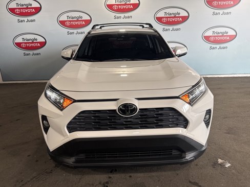 Used 2021 Toyota RAV4 XLE image 2