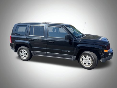 Used 2016 Jeep Patriot Sport w/ Power Value Group image 10