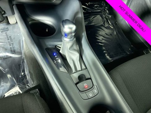 Used 2019 Toyota C-HR XLE image 19