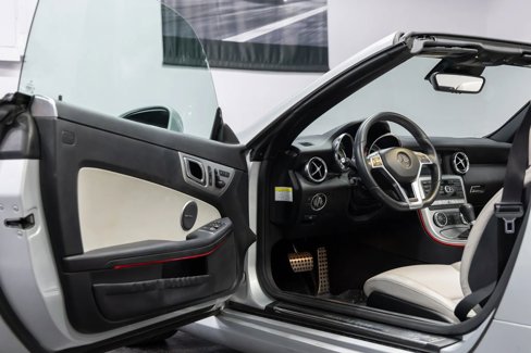 Used 2014 Mercedes-Benz SLK 250 image 13