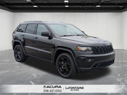 Used 2018 Jeep Grand Cherokee Laredo image 3