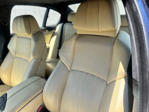 Used 2013 BMW M5 image 14