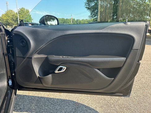 Used 2019 Dodge Challenger SXT image 14