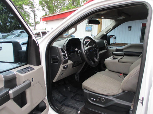 Used 2015 Ford F150 XLT w/ Equipment Group 302A Luxury image 14