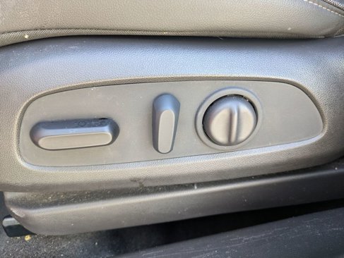 Used 2023 Buick Encore GX Preferred w/ Cold Weather Comfort Package image 17