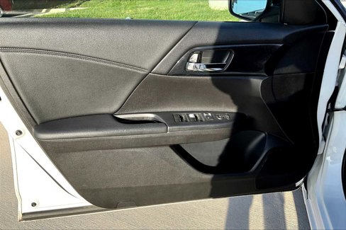 Used 2014 Honda Accord Sport image 19