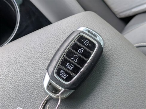 Used 2023 Hyundai Elantra SEL w/ Convenience Package image 31