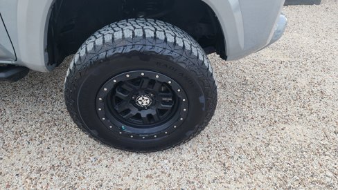 Used 2021 Toyota Tacoma TRD Sport image 5