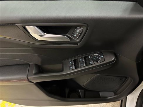 New 2025 Ford Escape ST-Line w/ Equipment Group 301A image 16