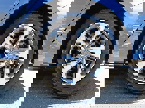 Used 2019 Honda Civic LX image 8