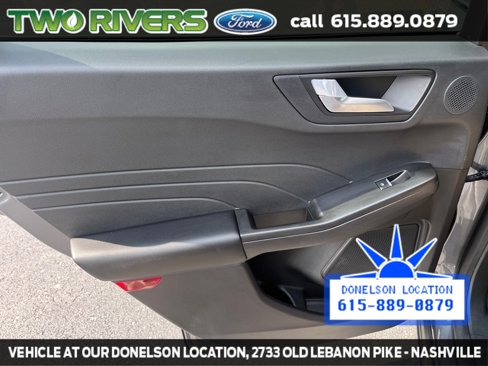 Used 2021 Ford Escape Titanium image 28
