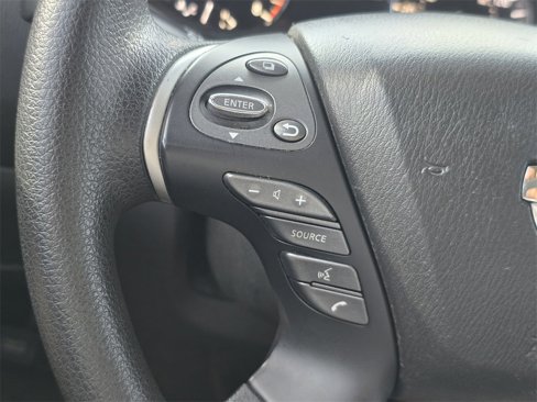 Used 2019 Nissan Pathfinder S image 30