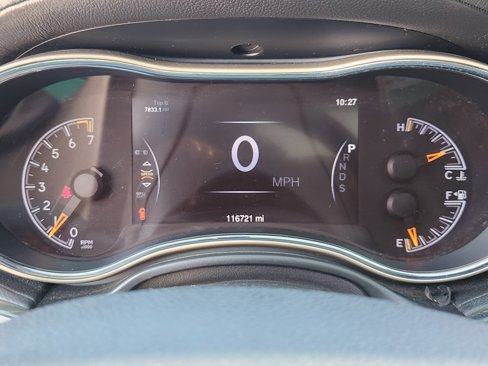 Used 2014 Jeep Grand Cherokee Overland w/ Advanced Technology Group image 26