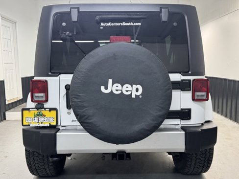 Used 2018 Jeep Wrangler Unlimited Sahara image 5