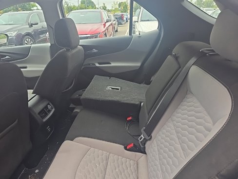 Used 2019 Chevrolet Equinox LS image 12