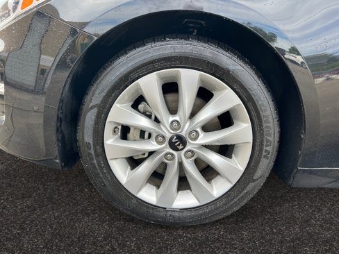 Used 2017 Kia Optima EX image 14