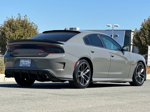 Used 2017 Dodge Charger R/T Scat Pack image 4